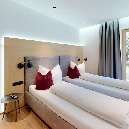 Alpen Quartier Apartamento *